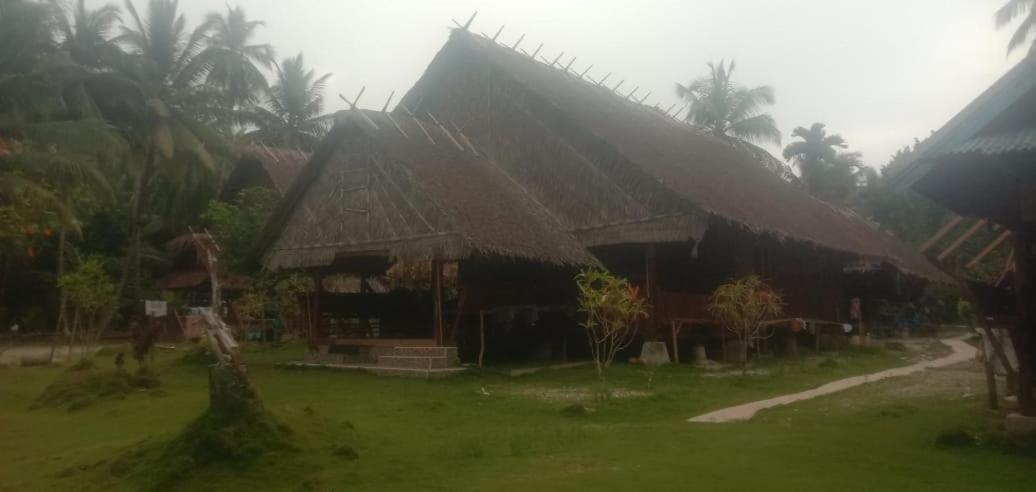 Mentawai Ebay Playground Surfcamp Villa Masokut Exterior photo